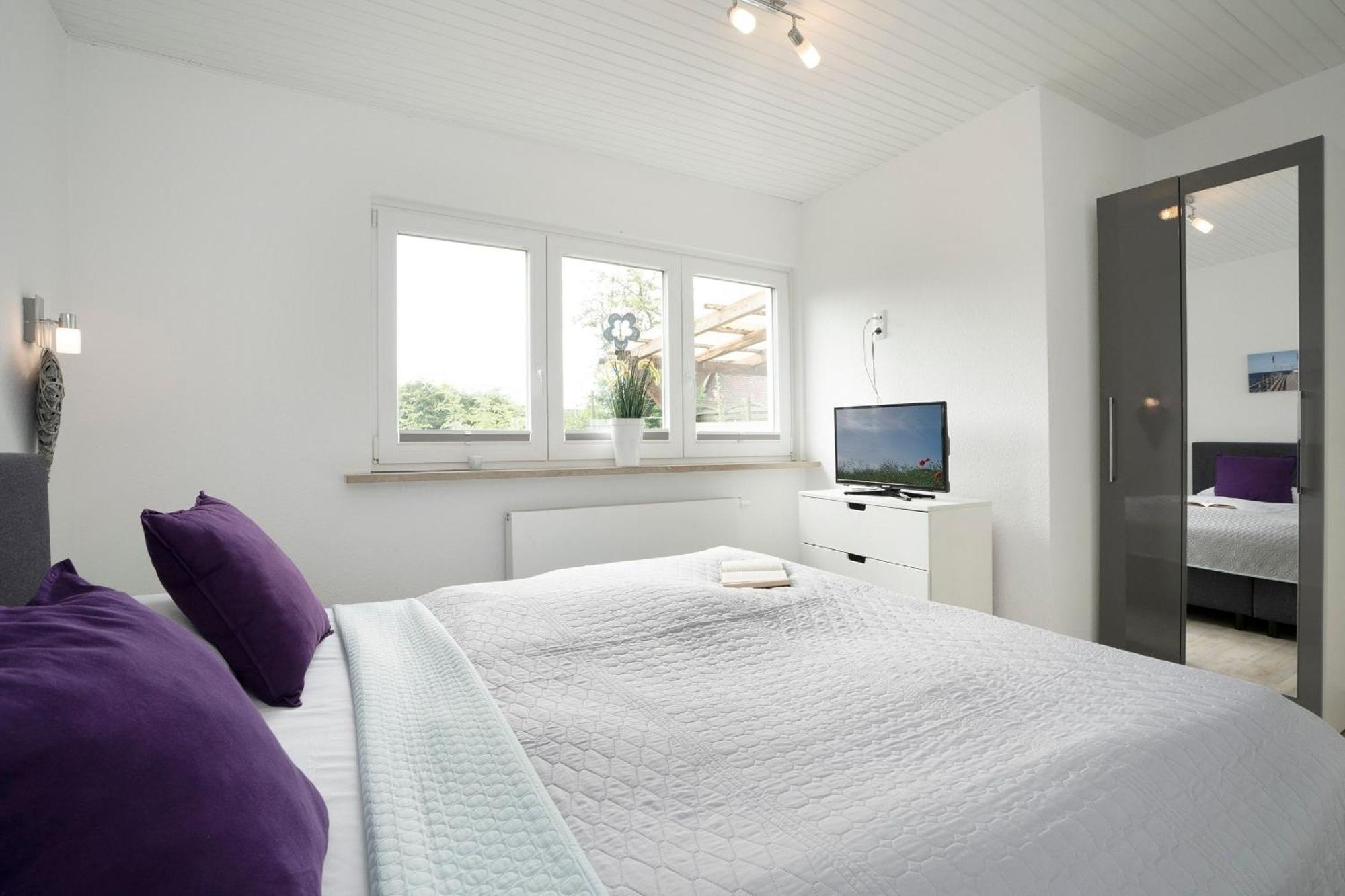 Haus Waldfrieden Ferienhaeuschen Waldfrieden Lägenhet Haffkrug Exteriör bild