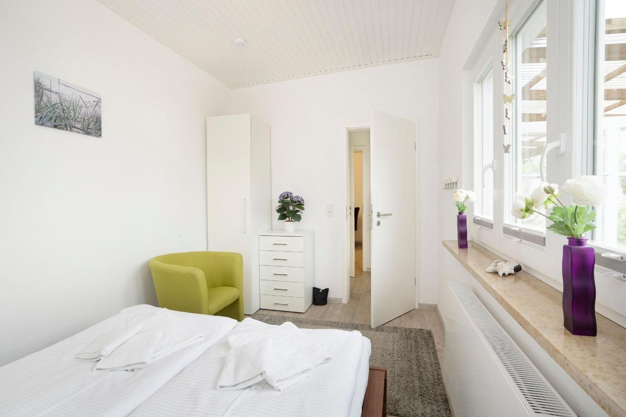 Haus Waldfrieden Ferienhaeuschen Waldfrieden Lägenhet Haffkrug Exteriör bild