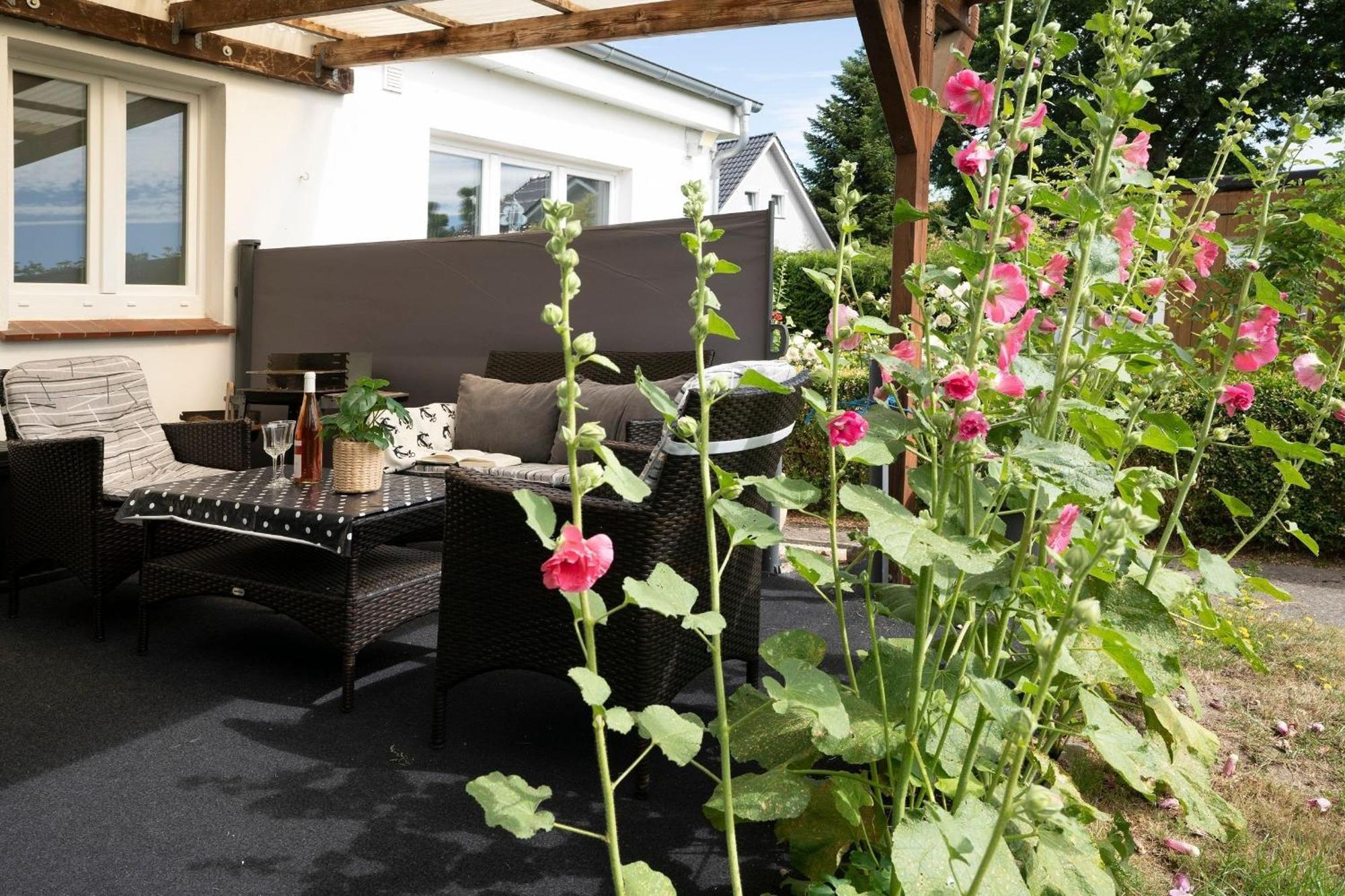 Haus Waldfrieden Ferienhaeuschen Waldfrieden Lägenhet Haffkrug Exteriör bild