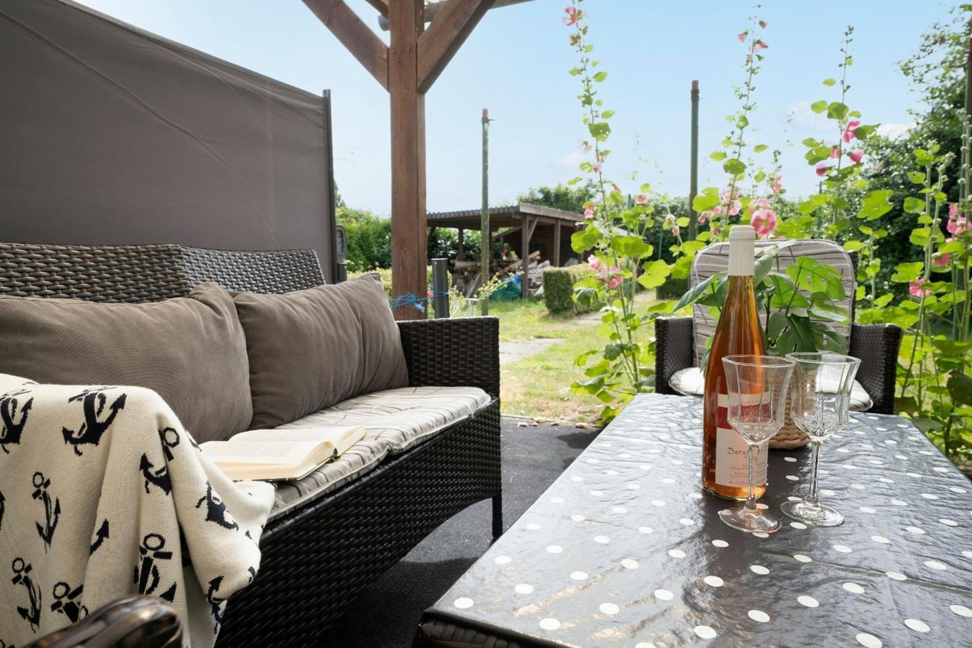 Haus Waldfrieden Ferienhaeuschen Waldfrieden Lägenhet Haffkrug Exteriör bild